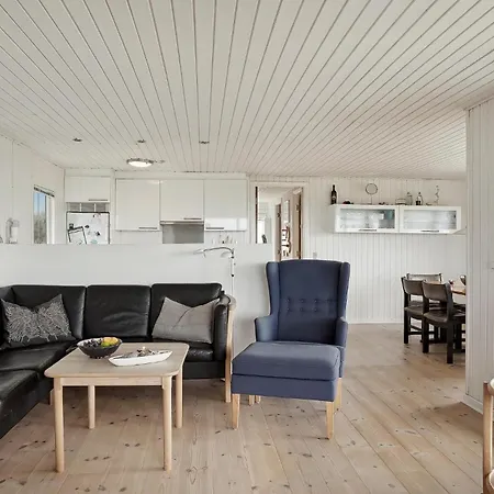 Nyaraló Awesome In *